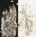 Michael Morgner, Grenze II, 2002, Asphaltlack, Tusche und Lavage mit Prägedruck auf Bütten, 47,5 x 47,5 cm