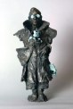 028 Andreas Wachter, Hundefänger, 2019, Bronze, schwarzgrün patiniert, Auflage 3/3, Höhe 44 cm