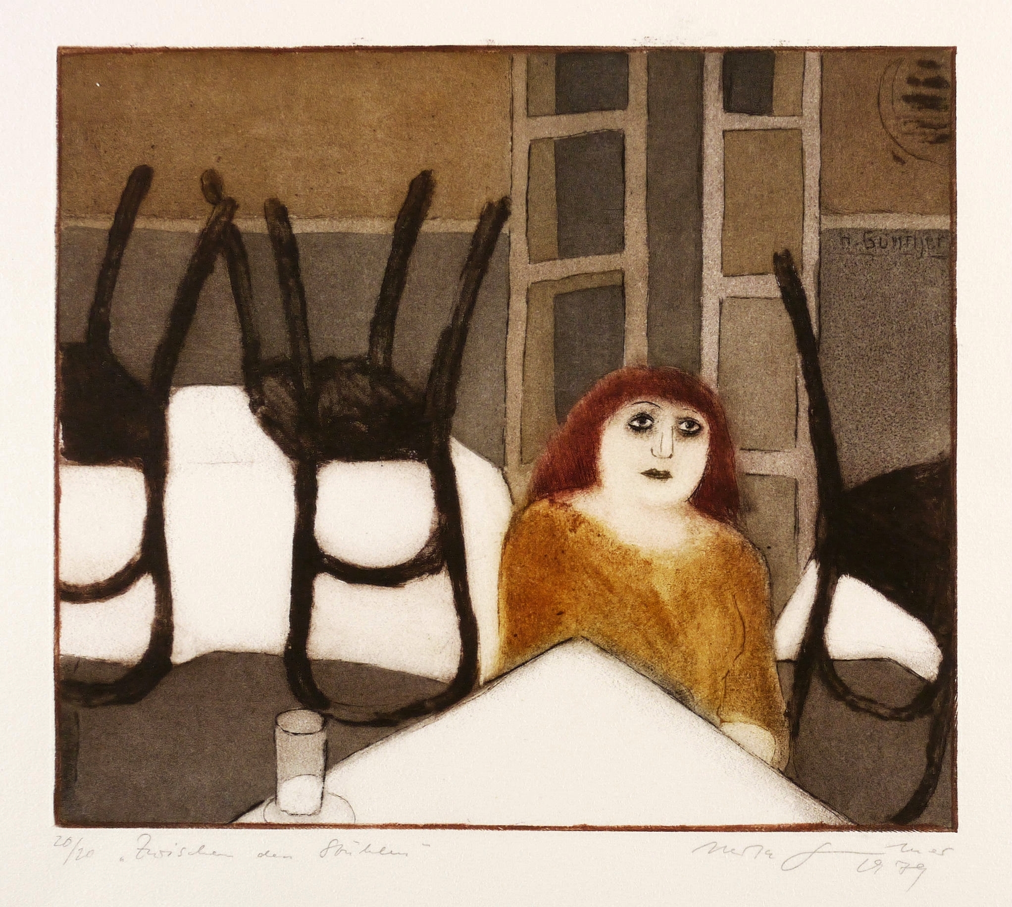 Zwischen den Stühlen