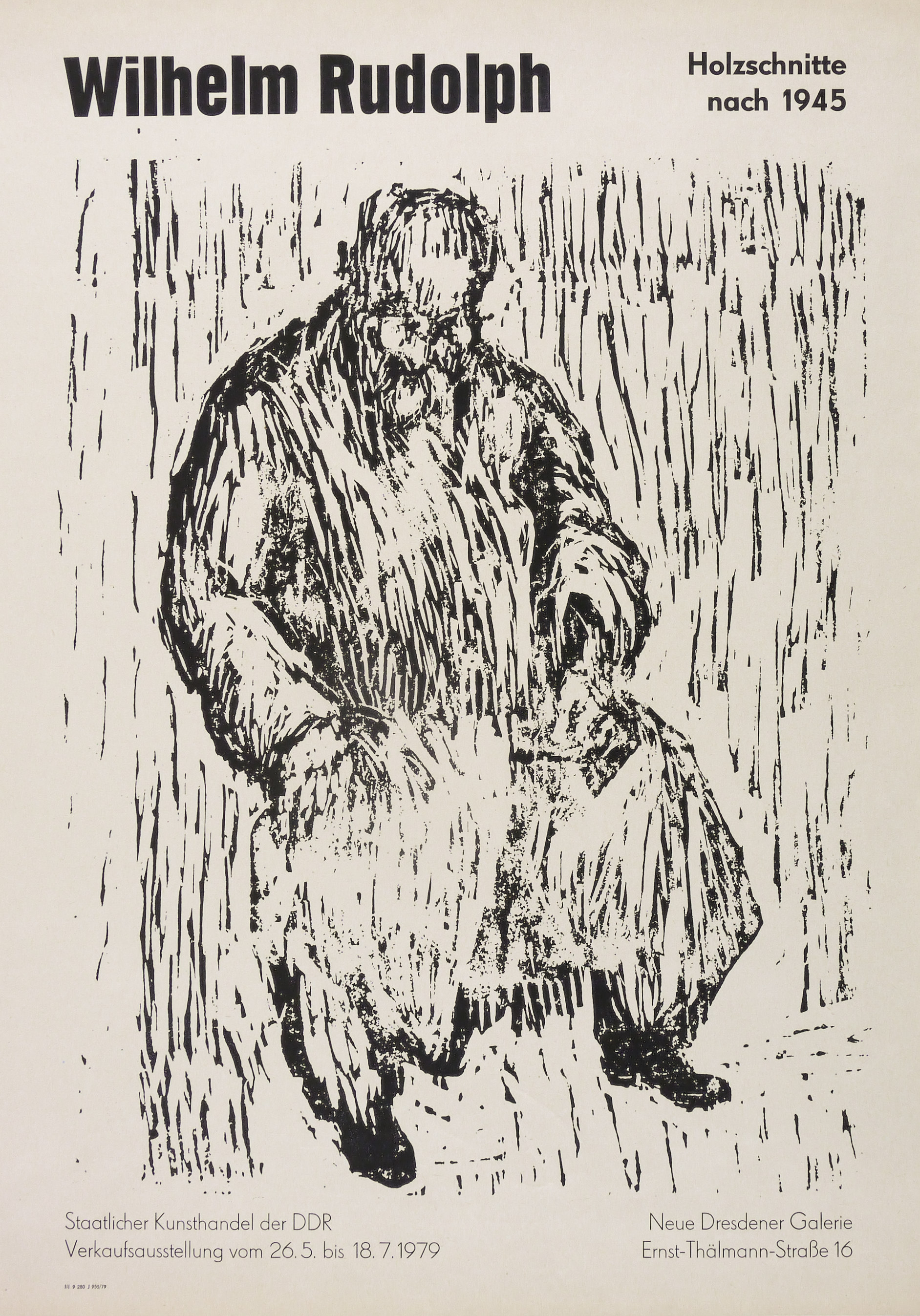 Sitzender Alter im Mantel