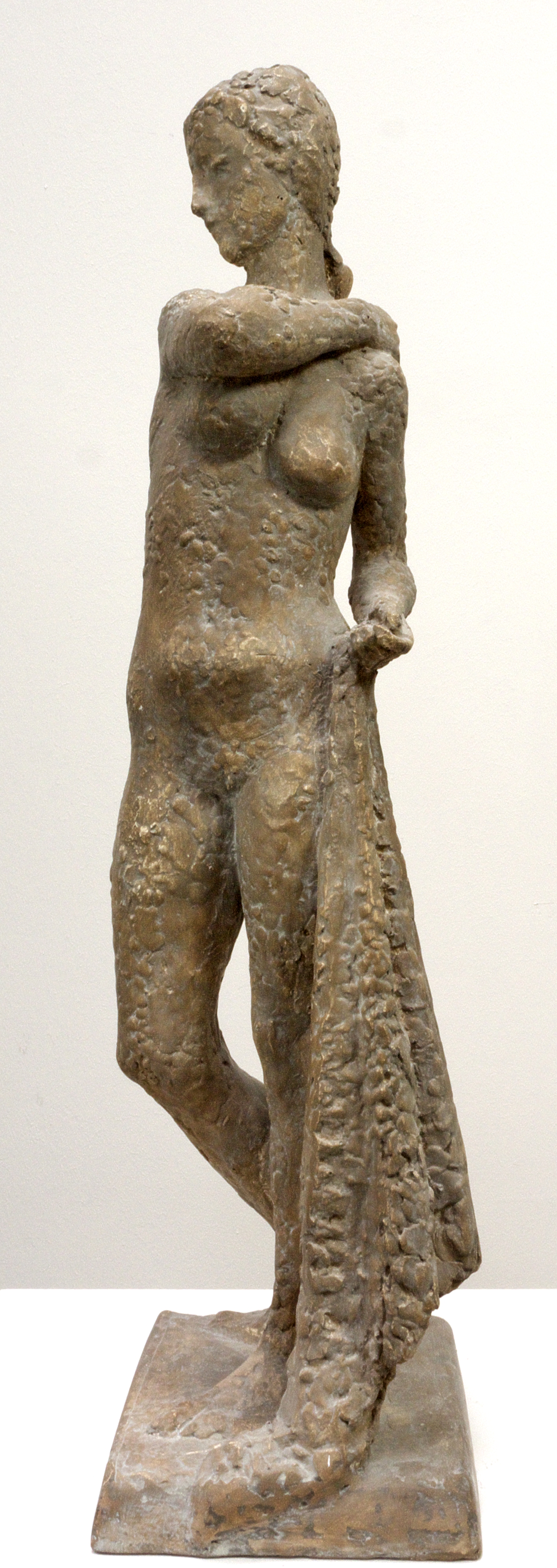 Helmut Heinze – „Stehender weiblicher Akt mit Tuch“